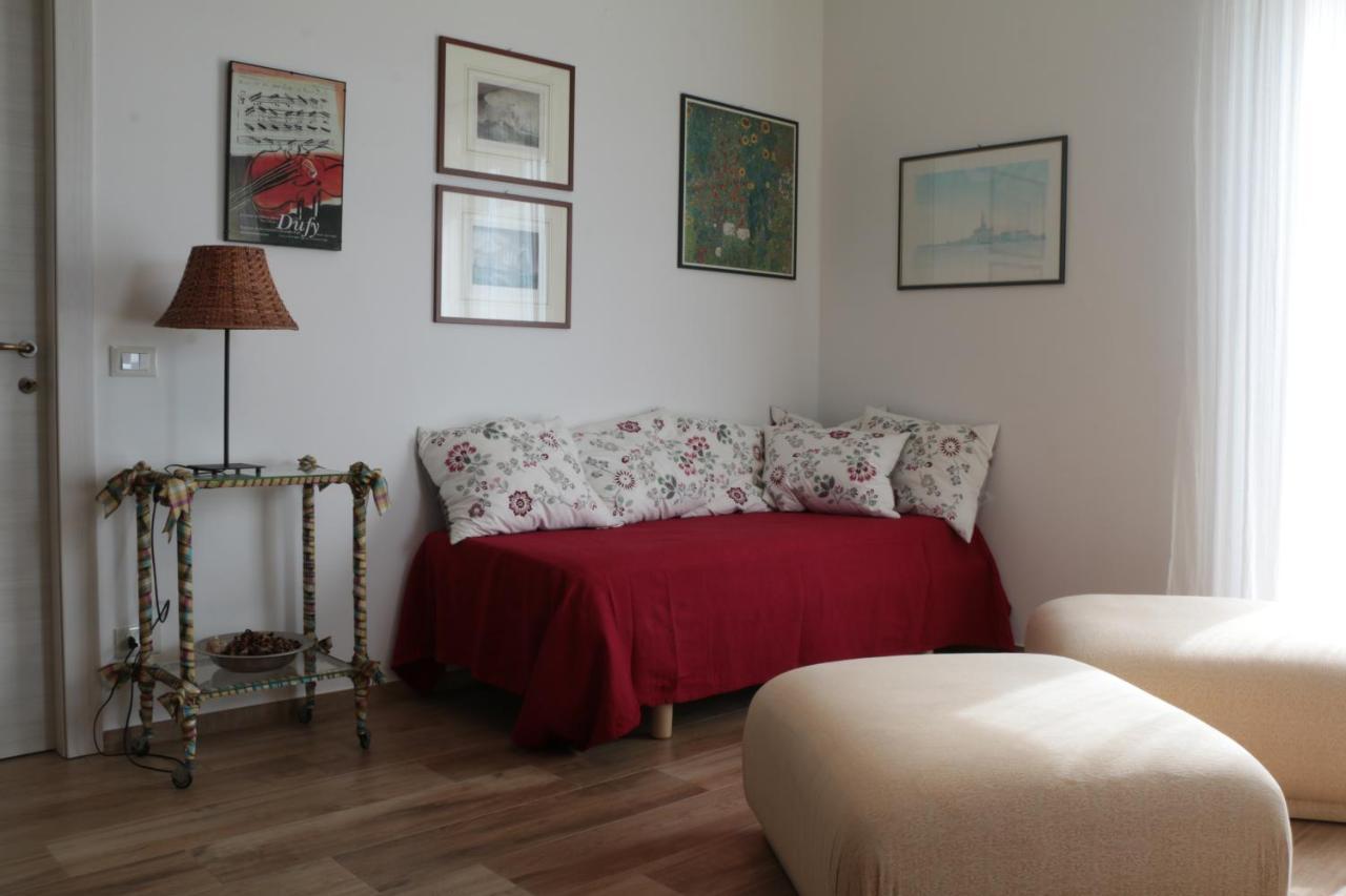 Agriturismo Terra Dei Falchi Castilenti ภายนอก รูปภาพ