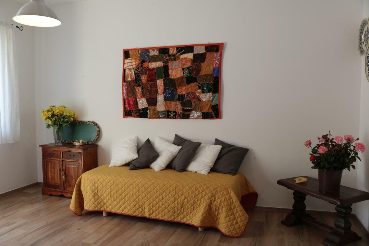 Agriturismo Terra Dei Falchi Castilenti ภายนอก รูปภาพ